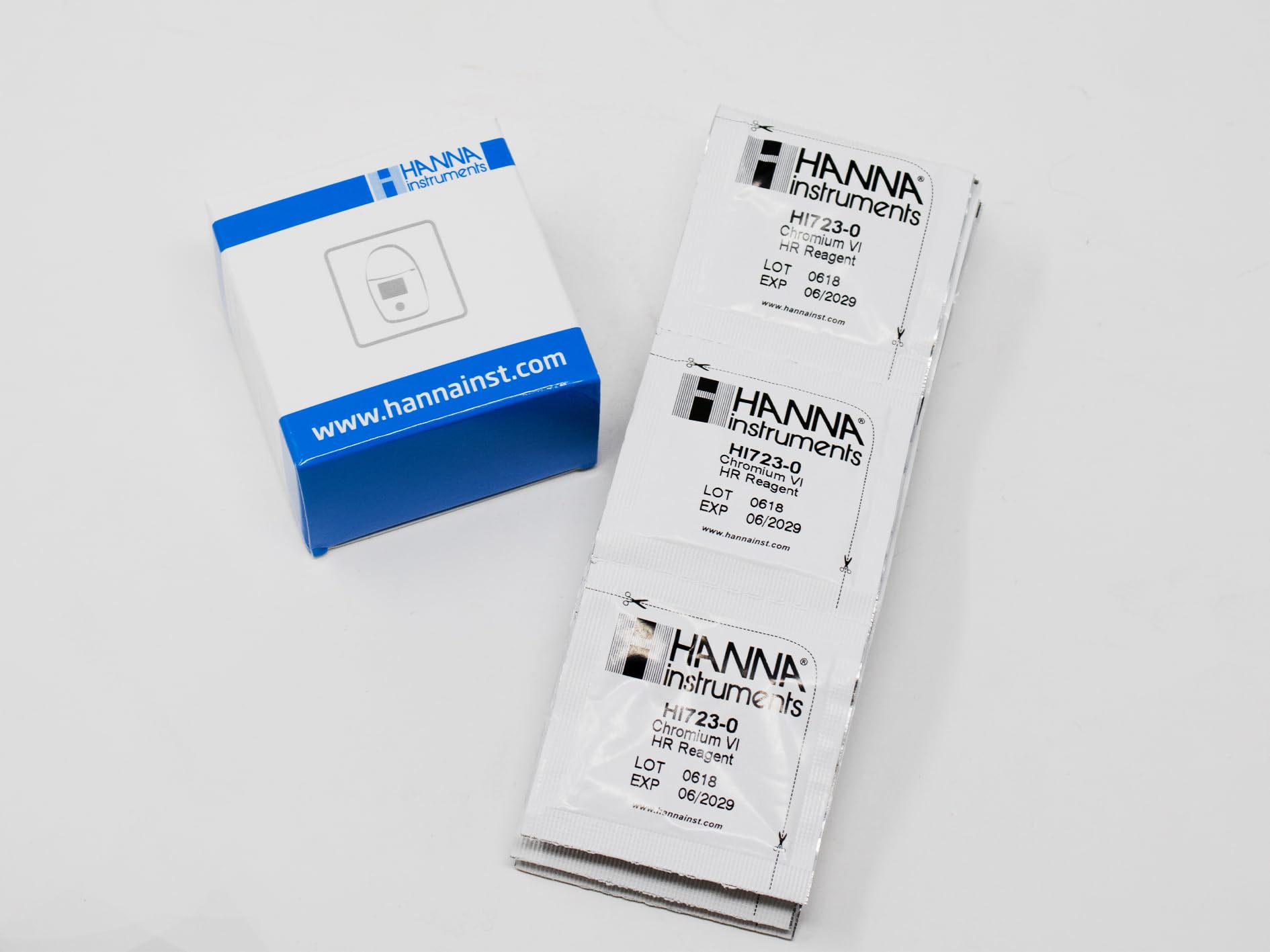 Test All Water: HI-723-25 Reagents for HI-723 Chromium HR Checker By Hanna Instruments
