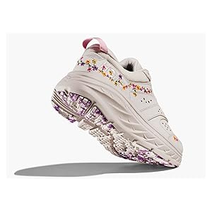 bon_bon(*ˊ˘ˋ*) Amazon.com | HOKA All Gender Vibrant Bloom Bondi L Shoes