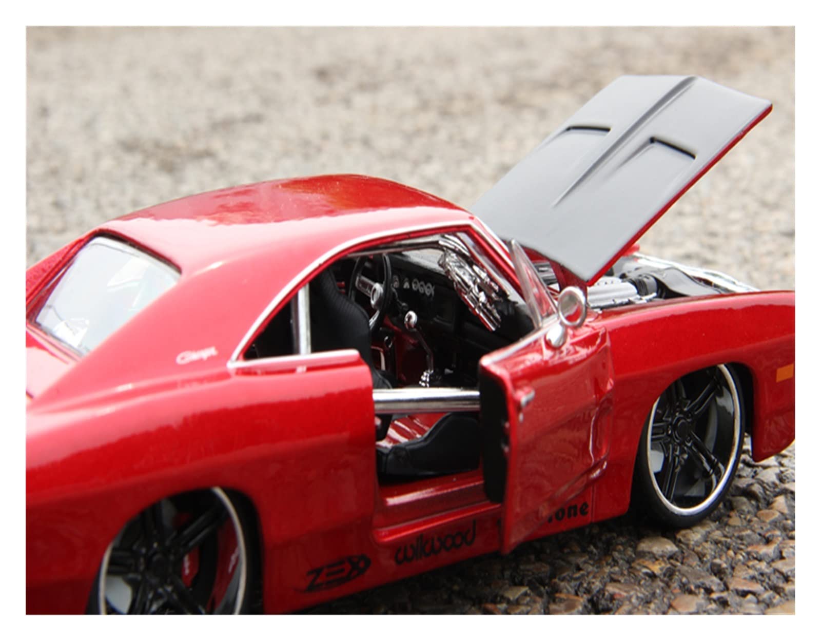 1/18 ダッジチャージャーR/T Dodge Charger R/T 1969 Amazon | マイスト1/18◇1969 ダッジ チャージャーR/T ◇ 1969