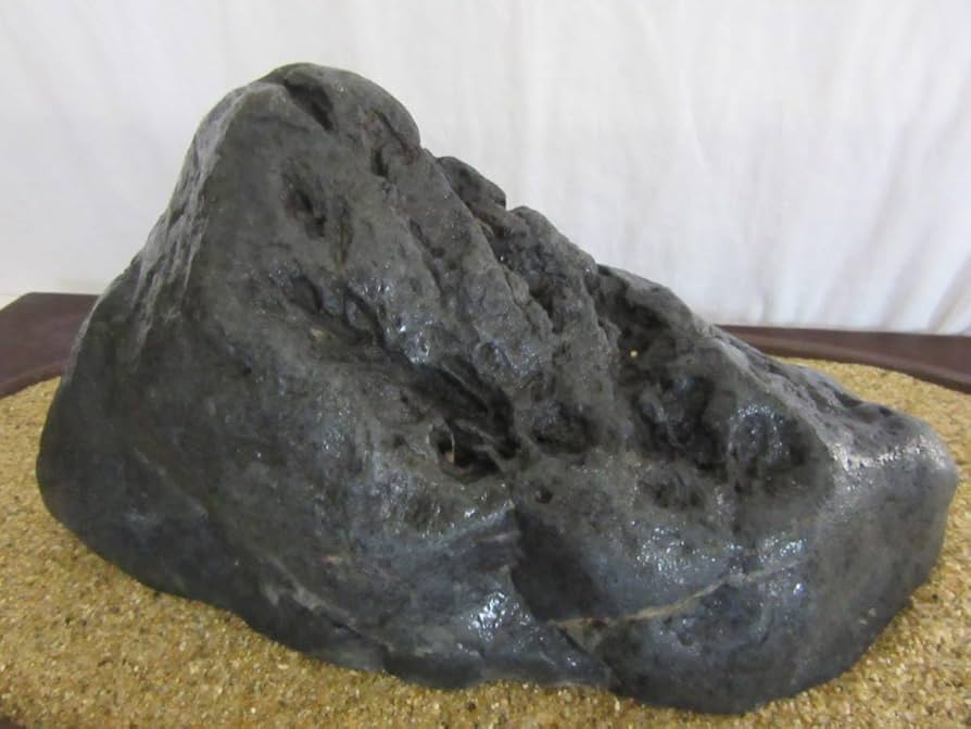 Amazon.co.jp: 宝7 チャリティー 八海山石 山形 水石飾り石 水盤