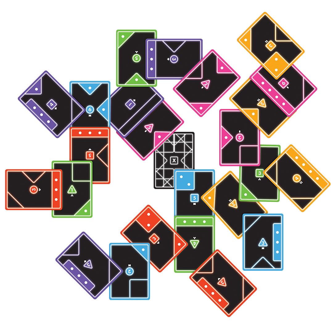 USAopoly | TACTA Multilingual | Strategiczna Gra Karciana, Obróć Przewróć Ustaw, Stale Rosnąca Plansza, Wielojęzyczne Zasady | 2 Do 8 Graczy | 20 Plus Minut