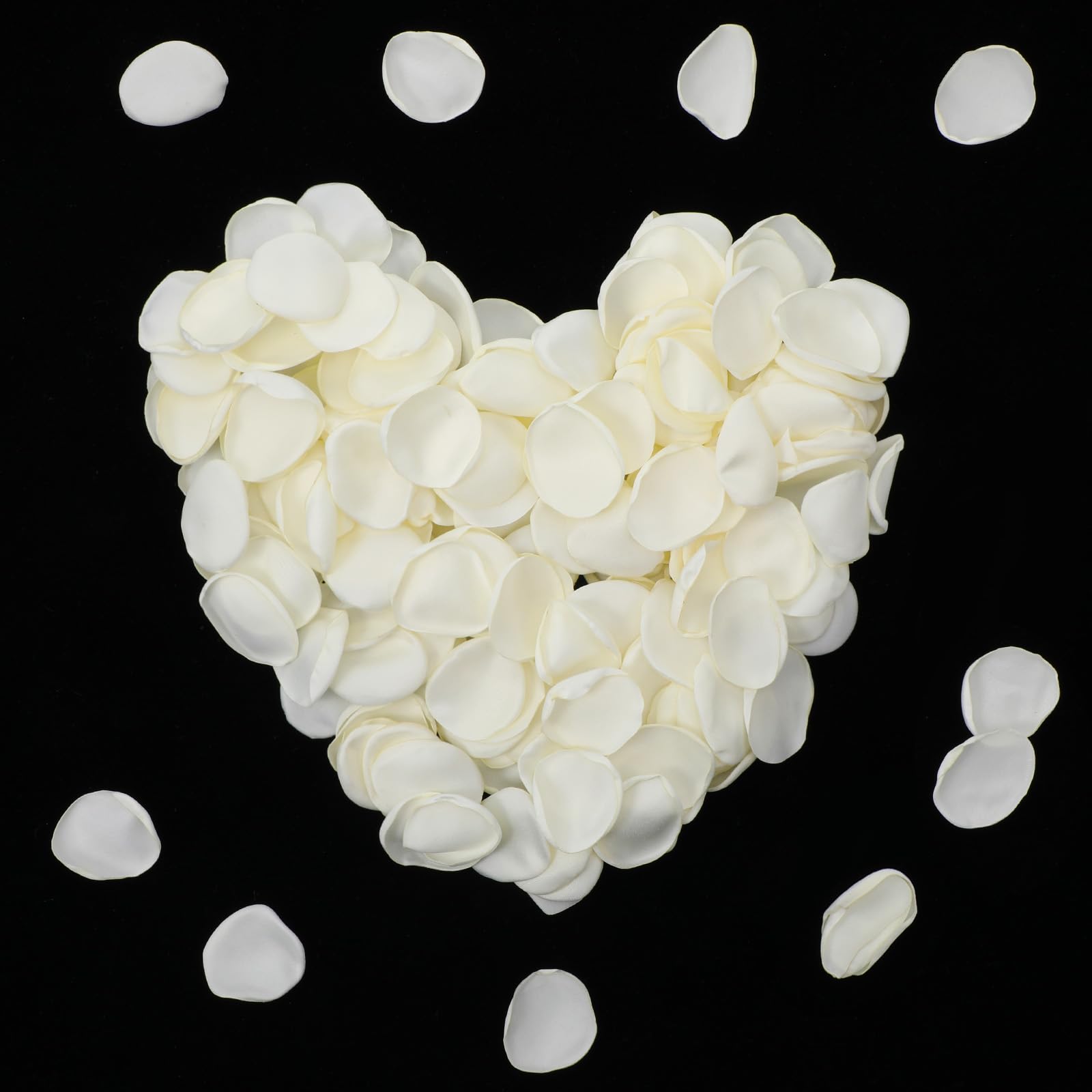 Elegaperma 200 Pcs White Rose Petals, White Petals for Wedding Satin, Silk Fake Whites Flower Petal Rose Petal for Table Aisle Decoration Romantic Party