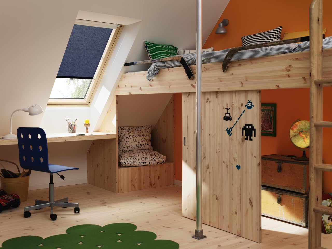 VELUX Kunststoff Dachfenster mit 2-fach Verglasung inkl. Eindeckrahmen und gratis Rollo (78 x 118 (MK06))