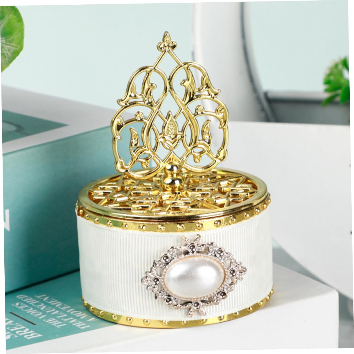 Cabilock 12pcs Small Favor Boxes Wedding Candy Boxes Multi-functionality for Occasions