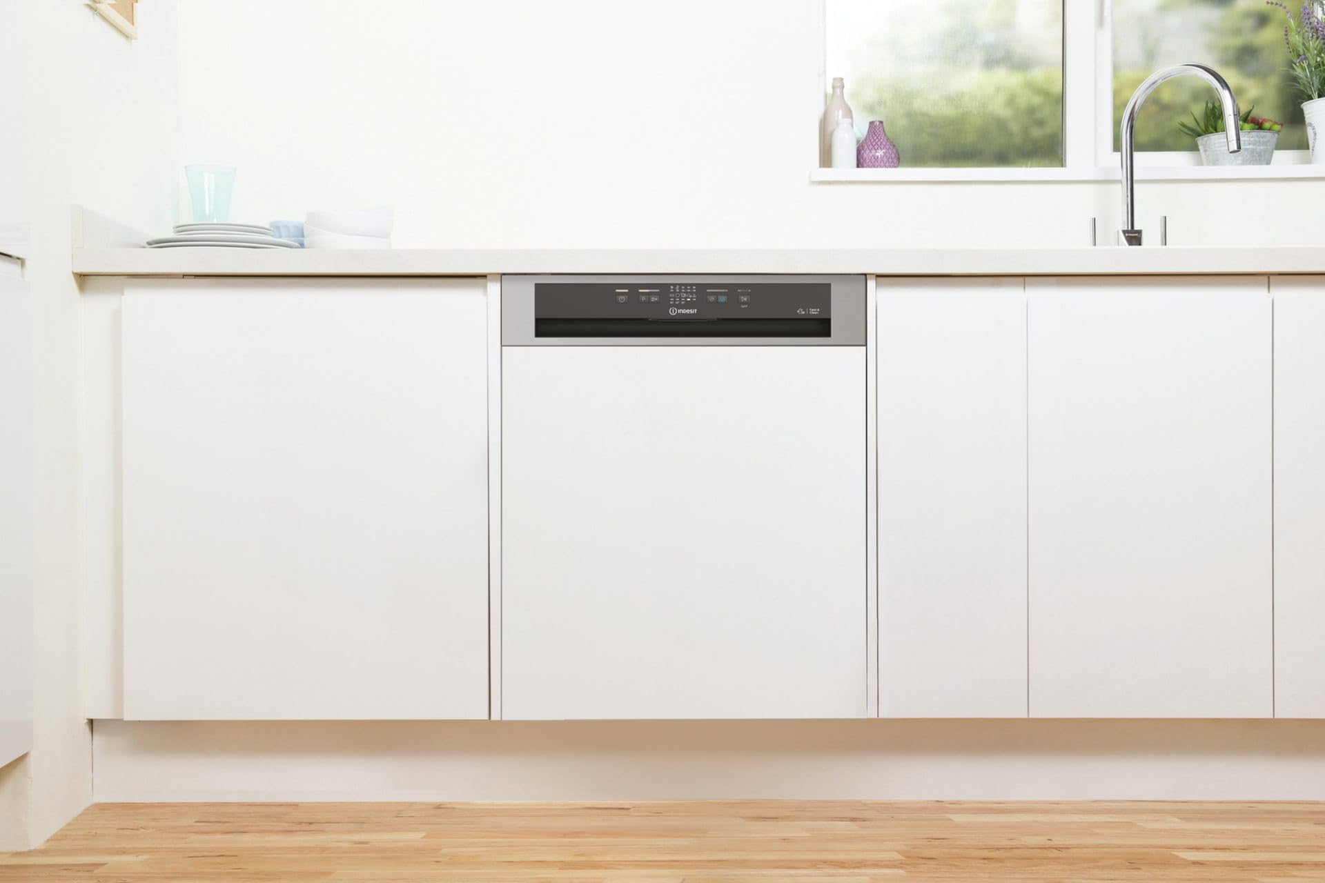 INDESIT I3B L634 X LAVASTOVIGLIE 2024 SEMI INCASSO NO PANNELLO SCOMPARSA PARZIALE 14 COPERTI CLASSE D INOX