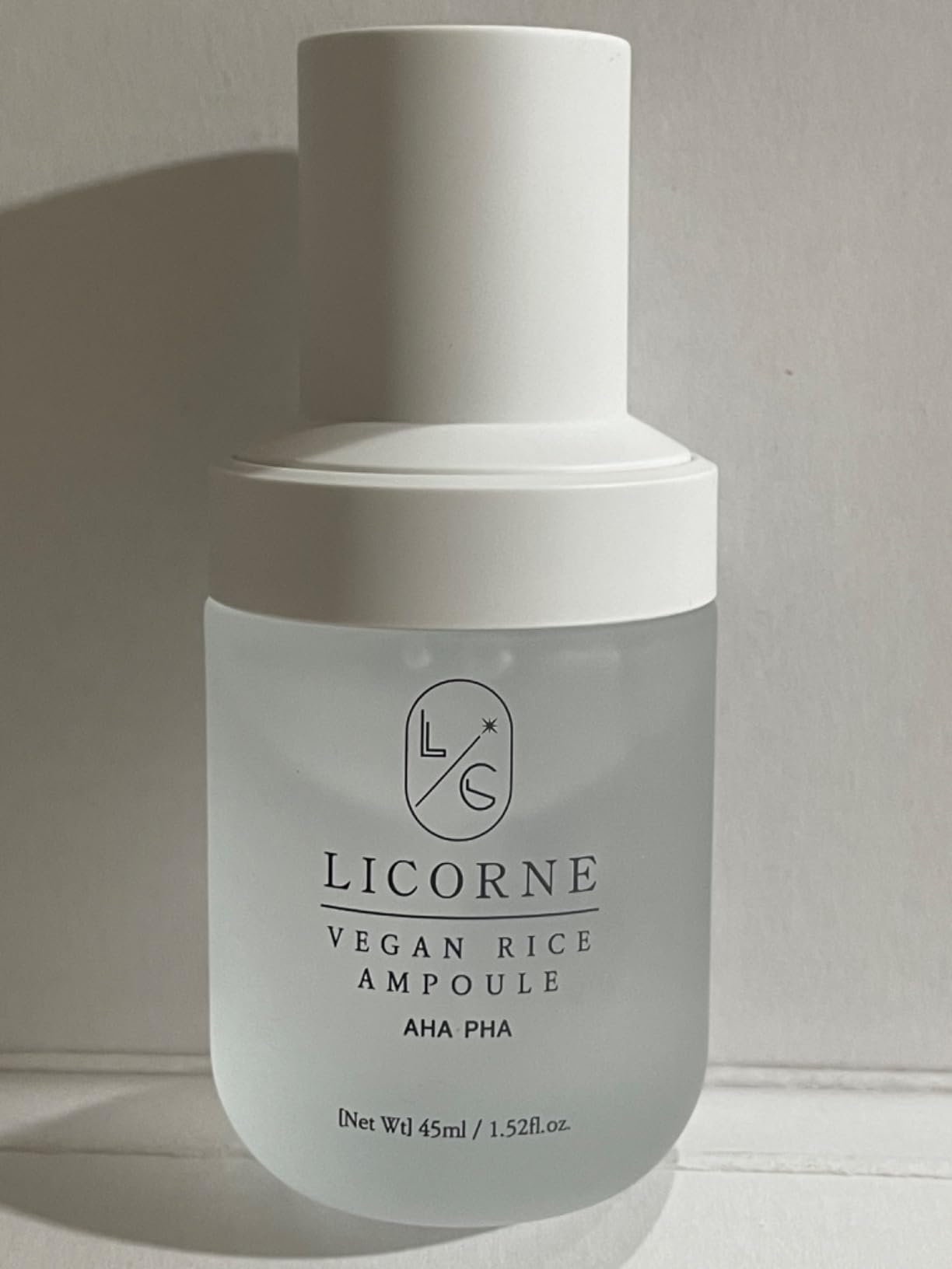 Licorne Rice Ampoule Skincare Serum 1.52 Fl Oz, Vegan Korean Lightweight Hydrating Serum with Glycolic Acid AHA, Gluconolactone PHA and Betaine for Radiant-Looking Skin