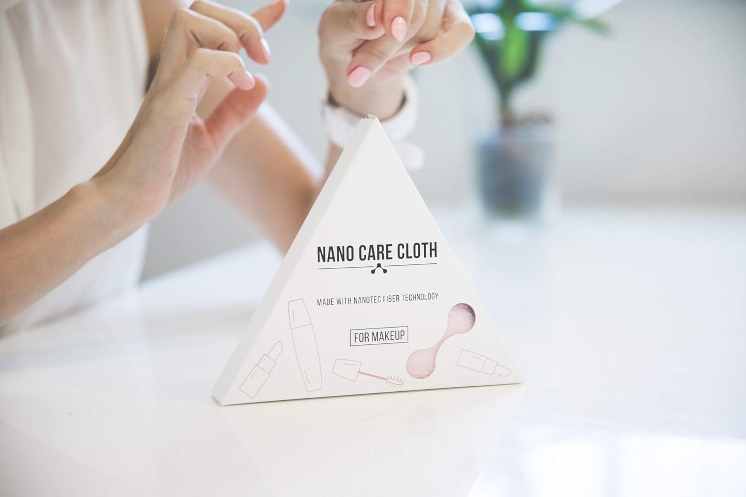 Makeup Remover Face Cloth. Remove Cosmetics FAST and Chemical Free. Wipes Away Facial Dirt and Oil Like An Eraser. Great for Sensitive Skin, Acne, Exfoliating, Mascara, etc.