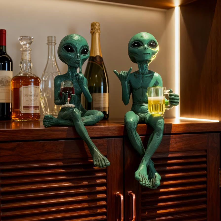 Estatua Alien con Vaso de Cerveza Decorativa Verde miniatura 6