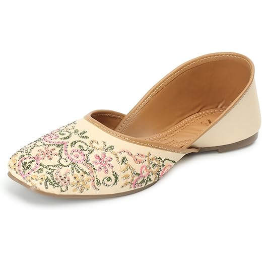Flat Comfortable Fancy Beige Punjabi Jutti for Women