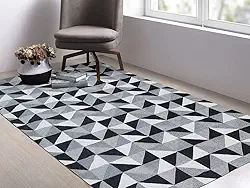 Tapete Sala Quarto Roma Antiderrapante em Jacquard - 1,40x2,00m (Triângulos Preto)