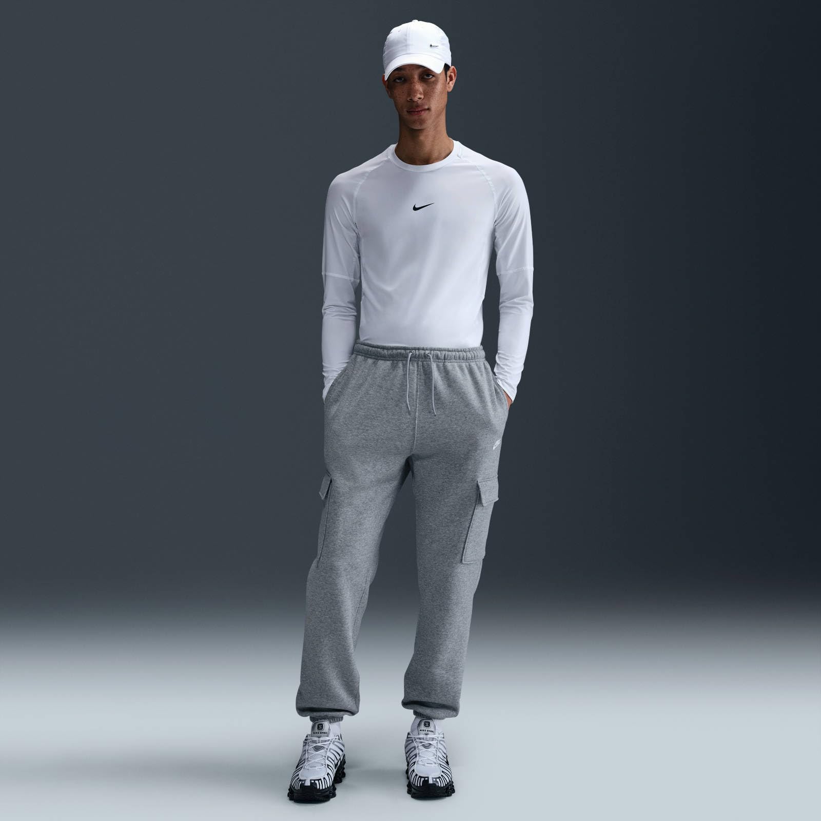 Nike Club Fleece-Cargohose für Herren, FN3805