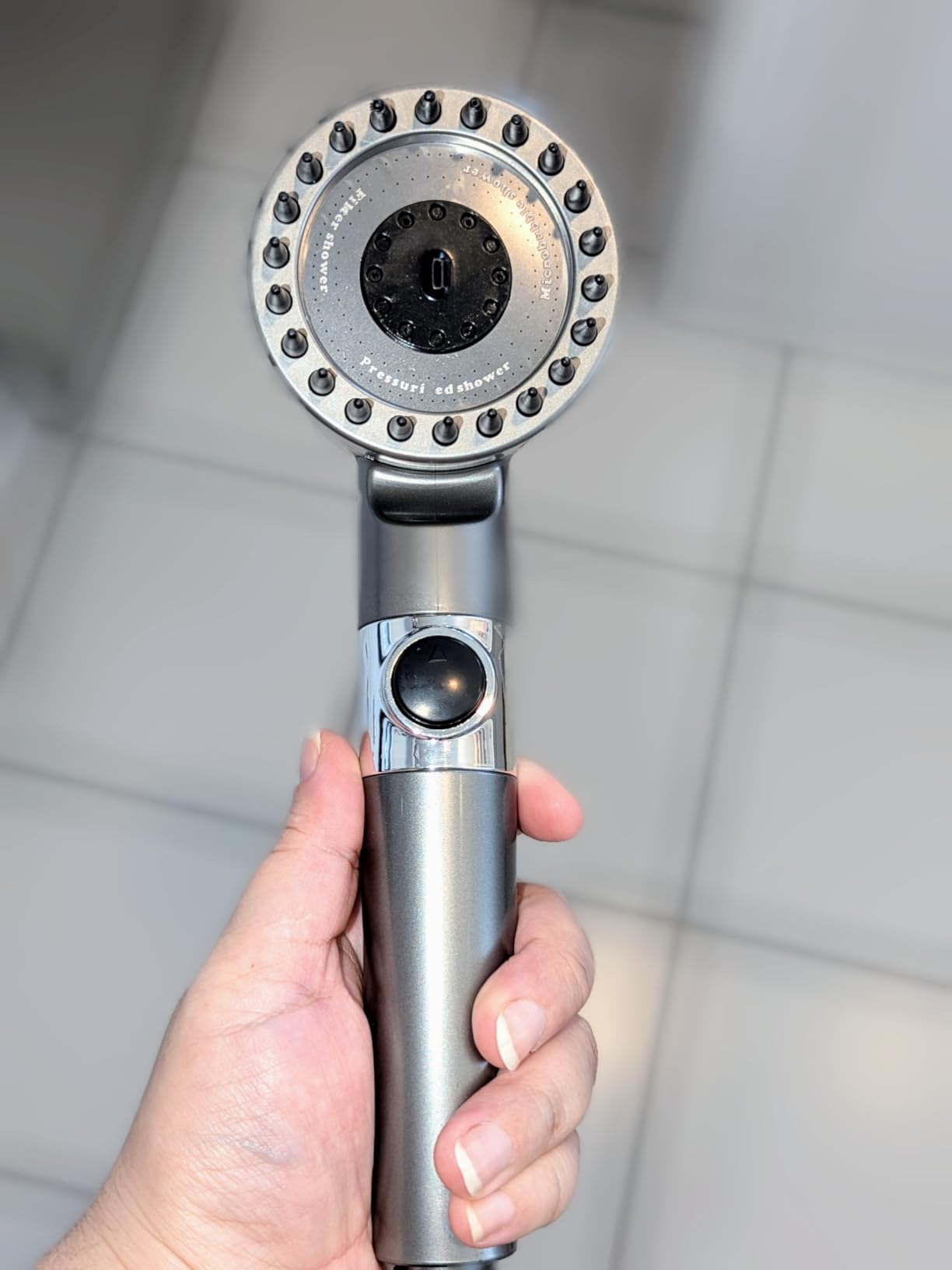 Great pressure, spray settings & pause button!