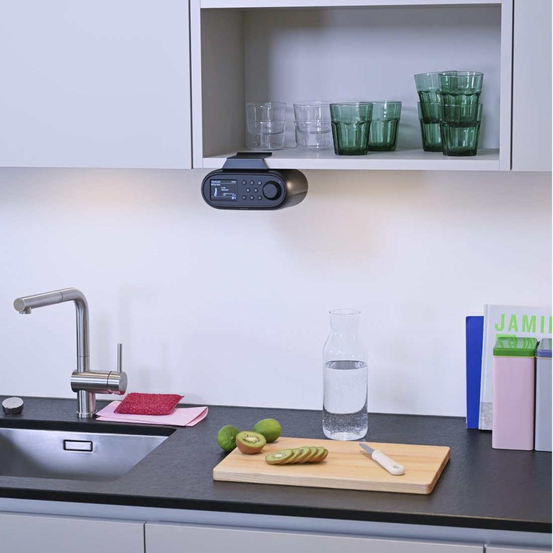 Hama DIR400 radio cyfrowe DAB+ (radio internetowe, Bluetooth RX, FM, montaż podszafkowy lub pionowy, 2,4” wyświetlacz TFT, Wi-Fi 2,4/5 GHz, dwa alarmy, czarne)