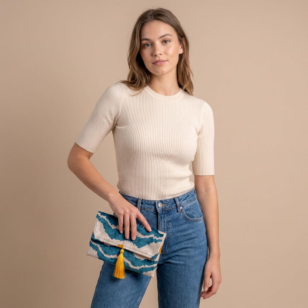 Pochette Ikat in velluto di seta fatta a mano, stile busta, design bohémien, motivo etnico, opzione cinturino a catena, pochette per feste serali, borsa premium, bianco sporco, turchese, oro