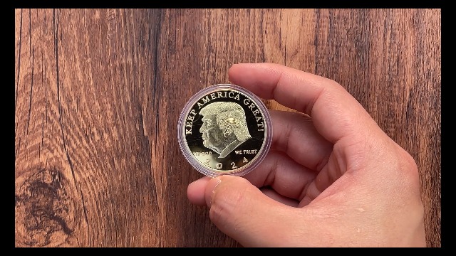 Amazon.com: 47th President of The United States Donald Trump Coin