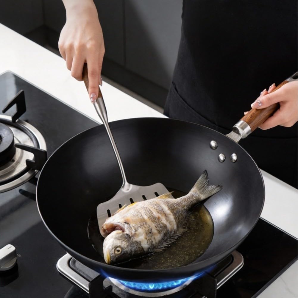 Kochbesteck Set Aus 316L Edelstahl Mit Holzgriff, Hitzebeständiges Küchenhelfer Set Mit Pfannenwender, Löffel Und Fischwender, Ergonomisch Und Leicht Zu Reinigen Für Tägliches Kochen