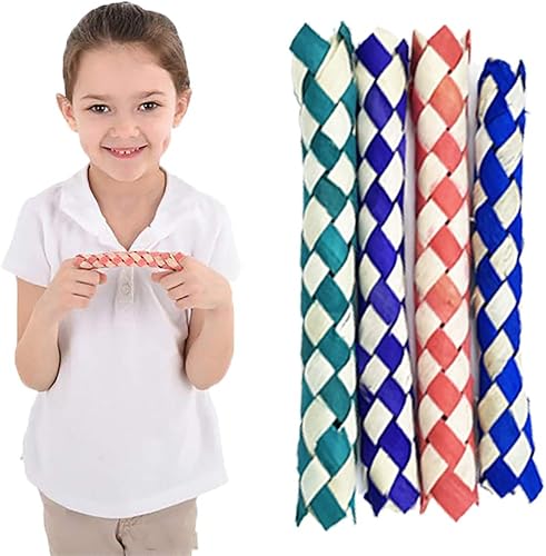 The Dreidel Company Trampas clásicas para dedos, juguetes de bambú chinos, colores surtidos, 5 pulgadas (paquete de 24)