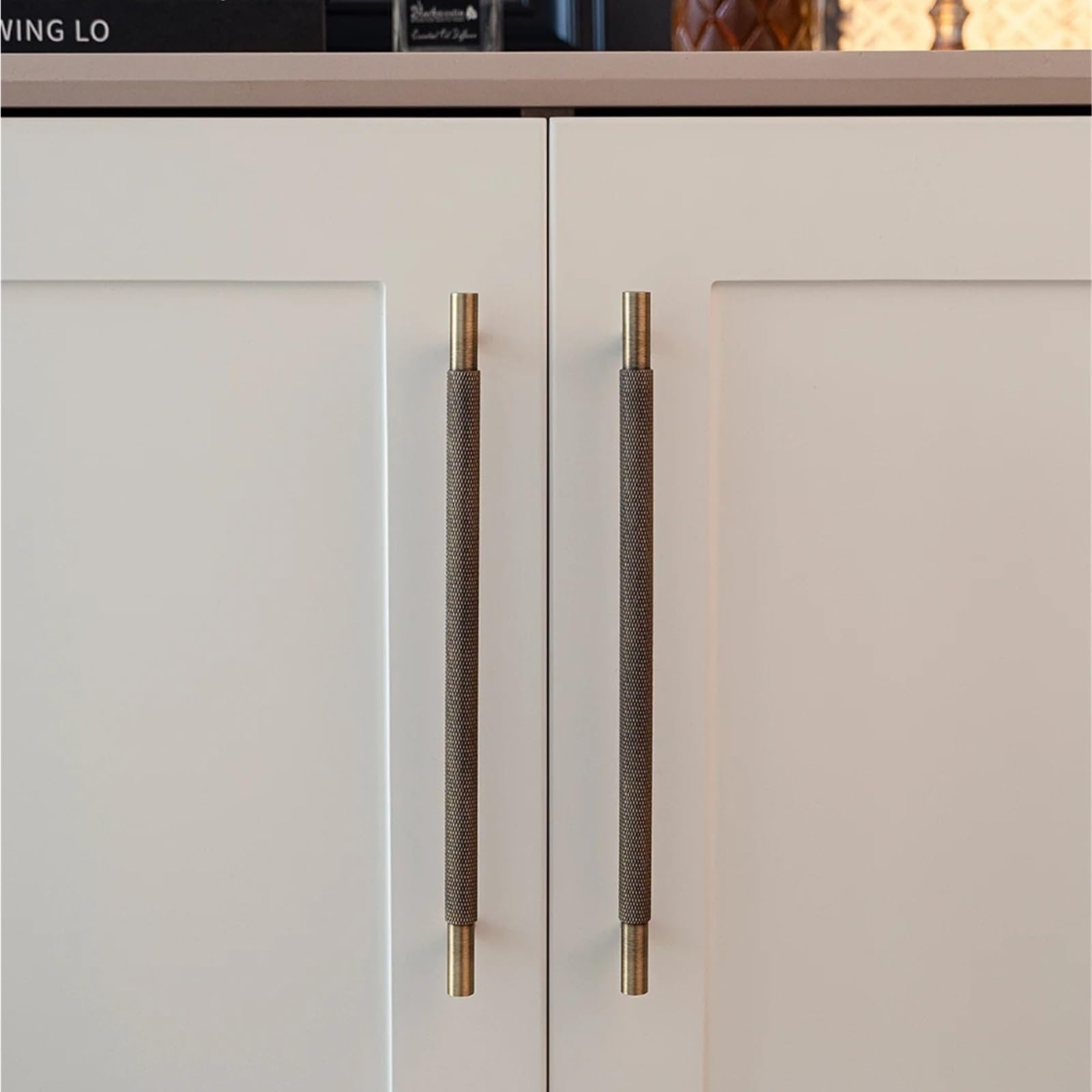 Maniglia per mobili Maniglie for armadietti da cucina antichi con motivo zigrinato a croce in ottone con taglio a diamante, pomelli con barra a T for guardaroba(Pitch-row-96mm)