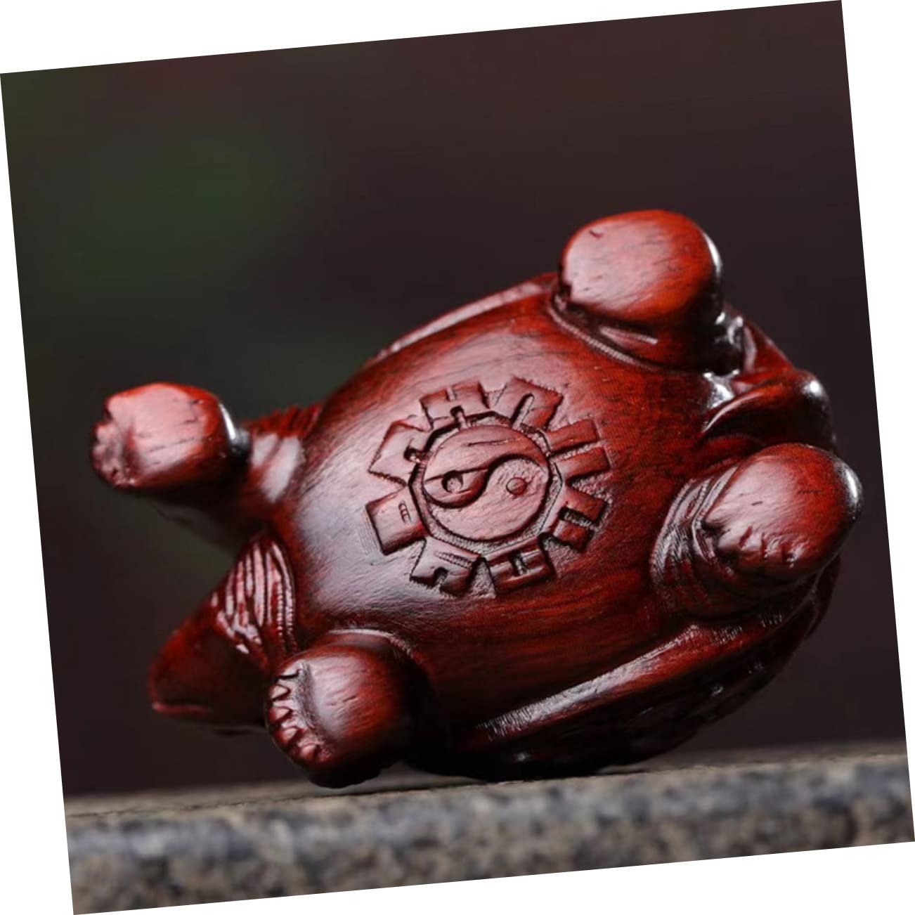 Amazon.co.jp: GARVALON 木製亀の像 ローズウッド彫刻 金貨飾り 木彫り