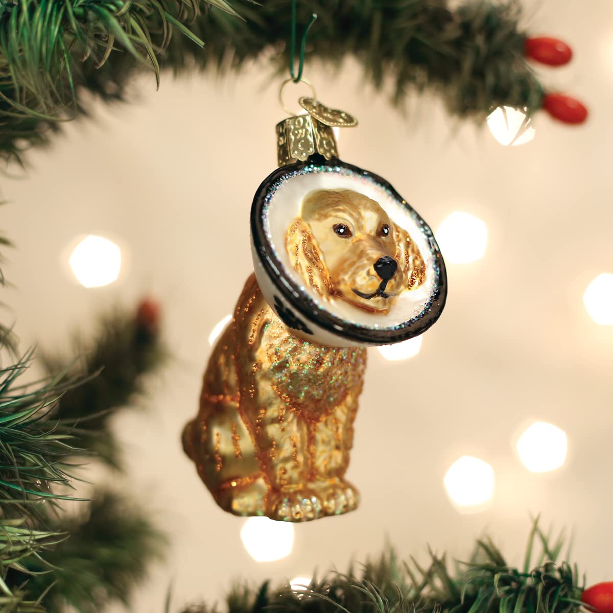 Amazon.co.jp: Old World Christmas コーンオブシェイム 犬 吹きガラス