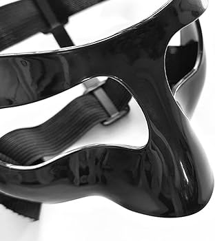 サッカー用フェイスガード Amazon | スポーツフェイスガード - 調節可能なノーズガード フェイス