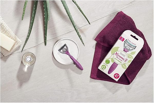 Wilkinson Sword Xtreme 3 Beauty Eco Green Razor - 4 Units - 2