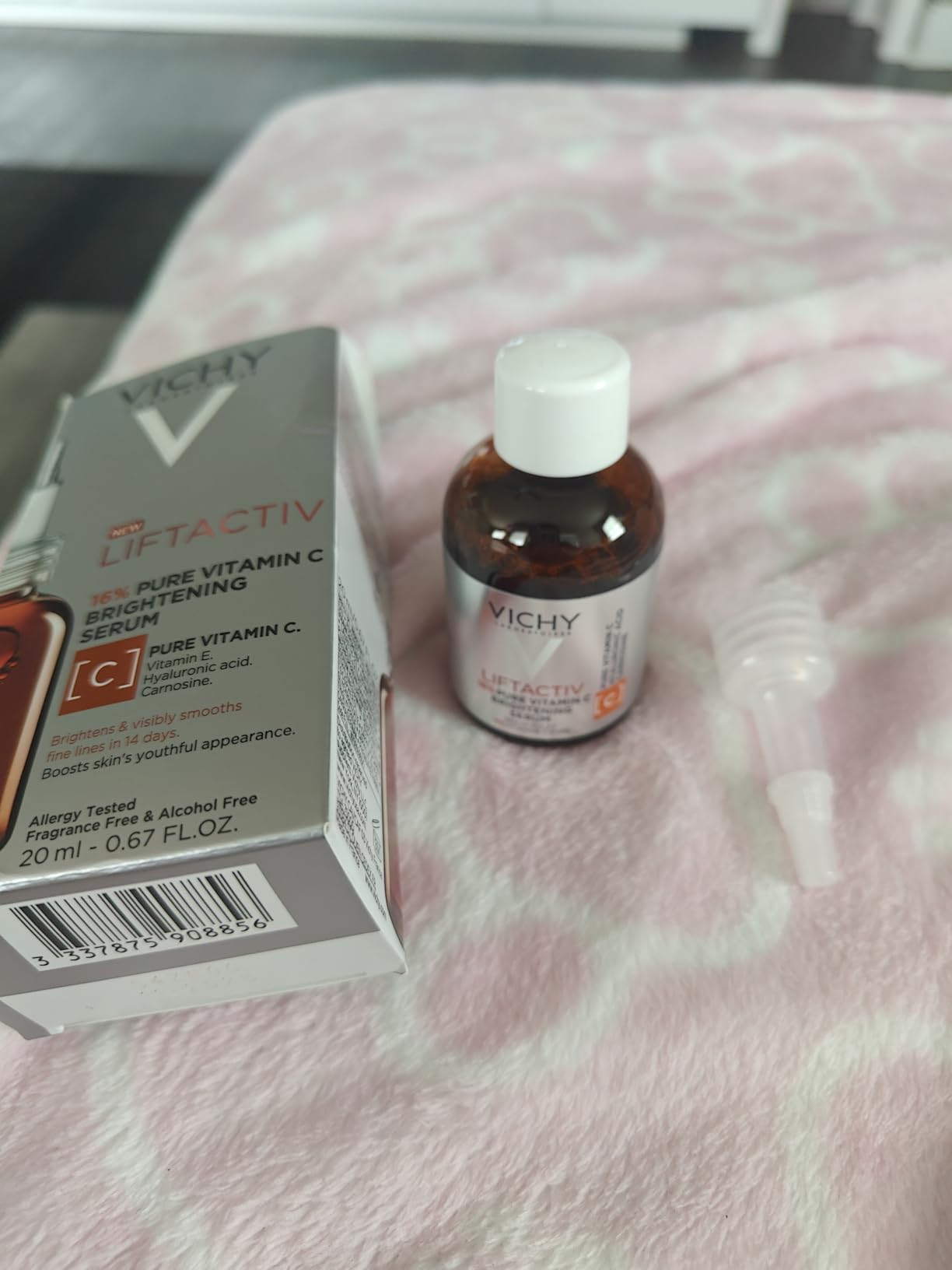 Vichy LiftActiv Vitamin C Serum For Face, Brightening Serum With Pure Vitamin C + Hyaluronic Acid + Vitamin E, Reduces Fine Lines, Smooths Skin Texture, Improves Radiance, Anti Aging
