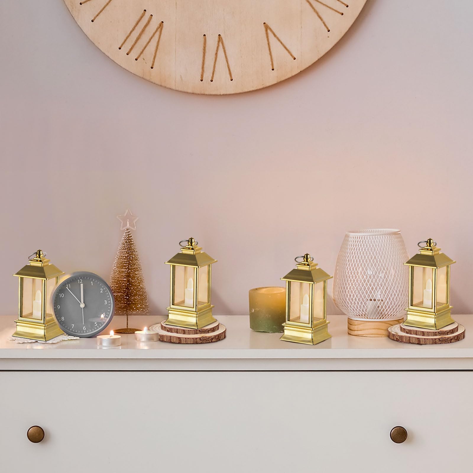 Linternas doradas decorativas para interiores: 24 piezas mini linternas para centros de mesa de boda, pequeñas luces LED alimentadas por batería a granel para decoración de fiesta de 8