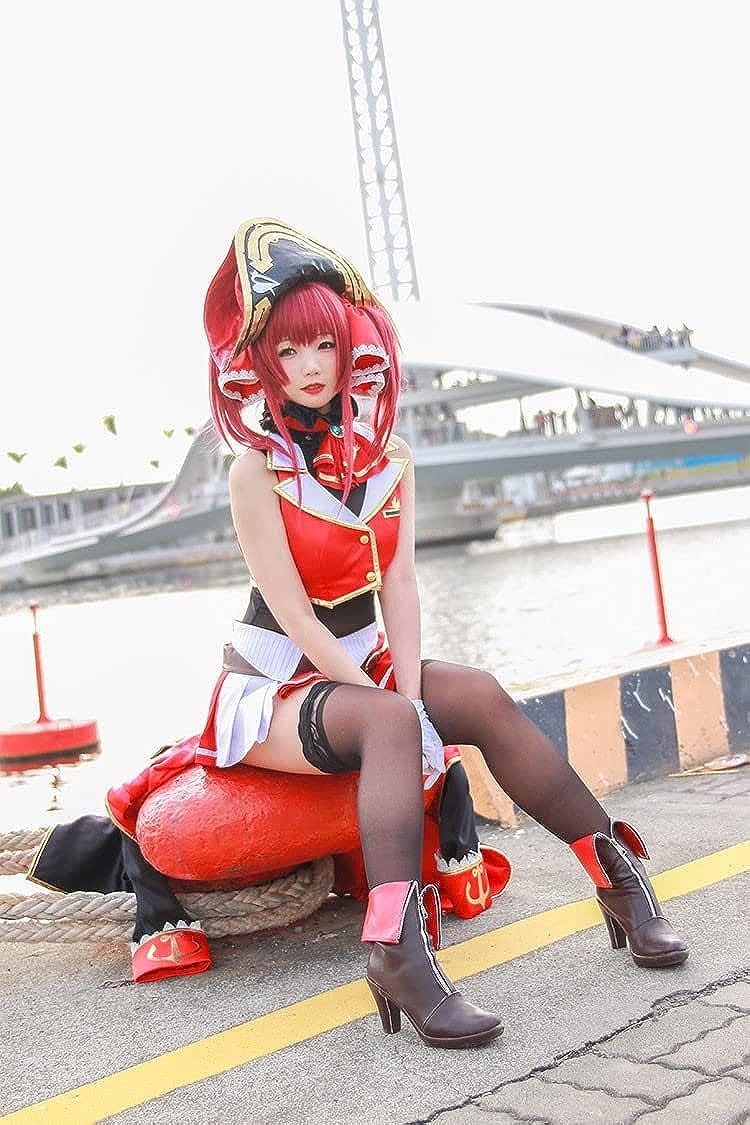 ホロライブ宝鐘マリン　コスプレ衣装、靴、ウィッグ　フルセット　Sサイズ Amazon.co.jp: [AGOS] 即納 ウィッグ、靴付き ホロライブ 宝鐘