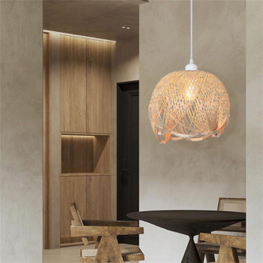 Lampadario A Forma Di Sfera Con Bocciolo Unico,Paralume In Rattan