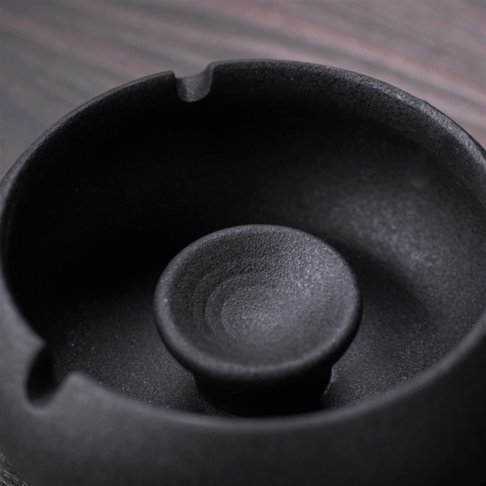 Popielniczki do papierosów Okrągła popielniczka ceramiczna z pokrywką do salonu(001)