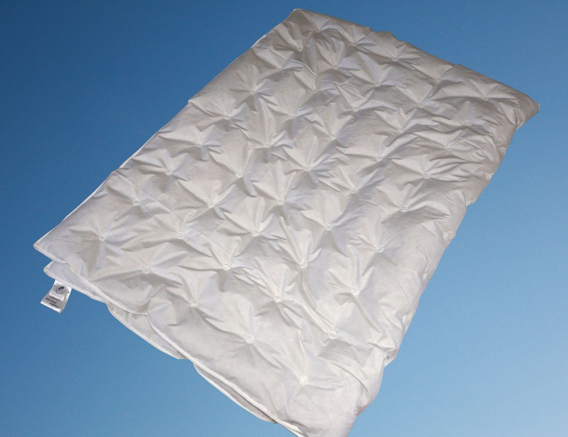 Betten Hofmann Sommer Daunendecke Punktstepp 135x200 cm 100% Daunen, superleicht, Naturprodukt, waschbar