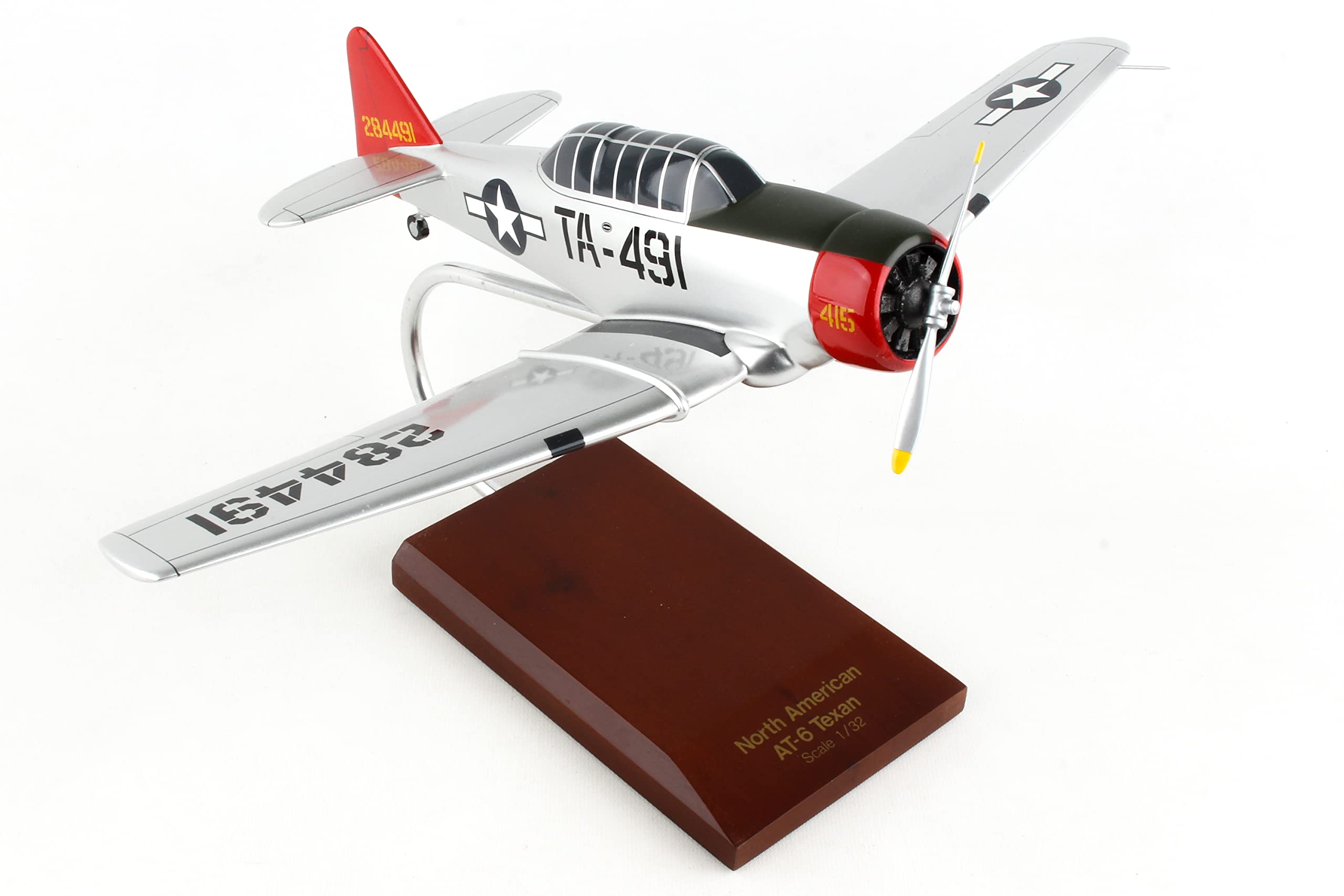 Mastercraft Collection AT-6G Texan (Silver) USAF Scale: 1/32