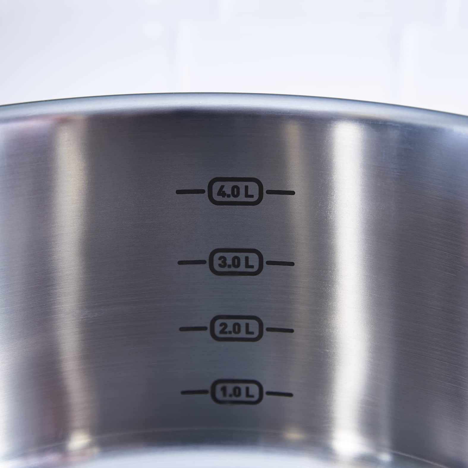 Tefal Intuition 4-teiliges Kochset, Stielkasserolle 16 cm, Kochtöpfe 16/20/24 cm, 5 Jahre Garantie, Premium Edelstahl 18/10, Maßteilung, Glasdeckel, Induktionsgeeignet, Kochen, Schmoren B864S734