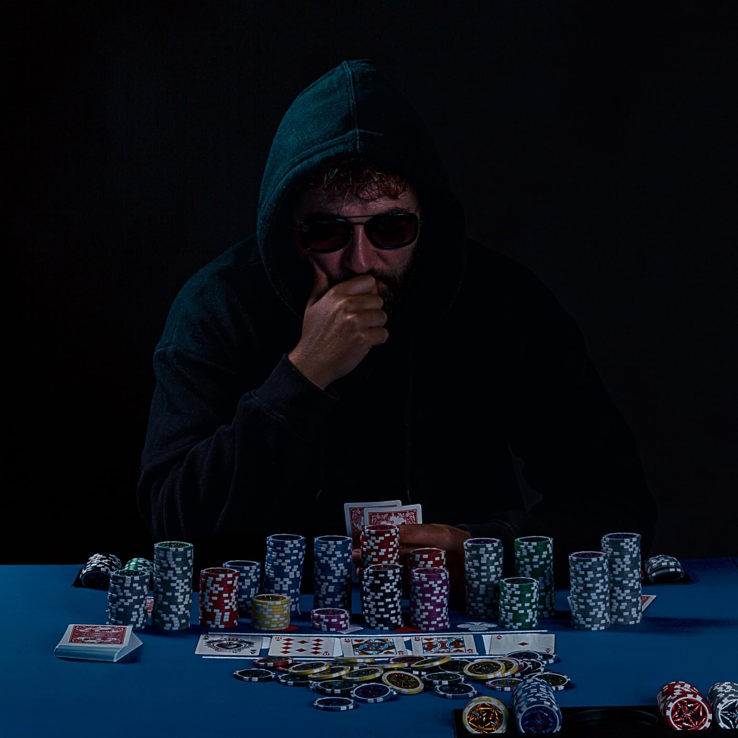 GAMES PLANET Pokerkoffer mit 300 Laser-Chips, Silver/Gold/Black Edition