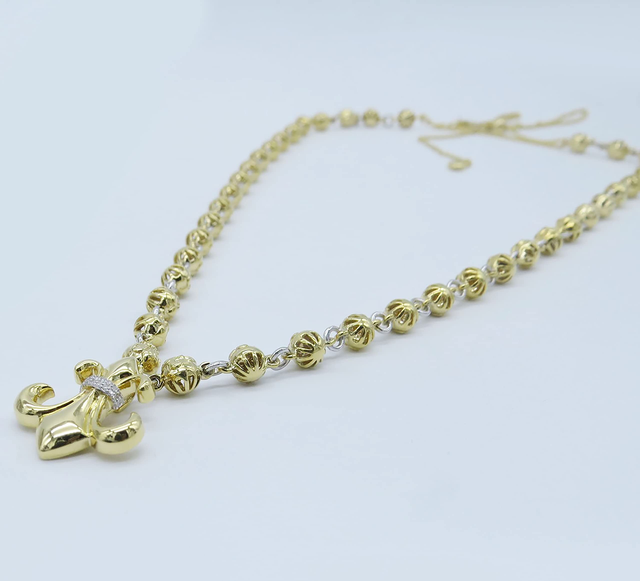 Dazzlingrock Collection Collar de flor de lis de oro amarillo macizo de 0,07 quilates con diamantes blancos redondos y blancos de 10 quilates, Oro amarillo, diamante blanco