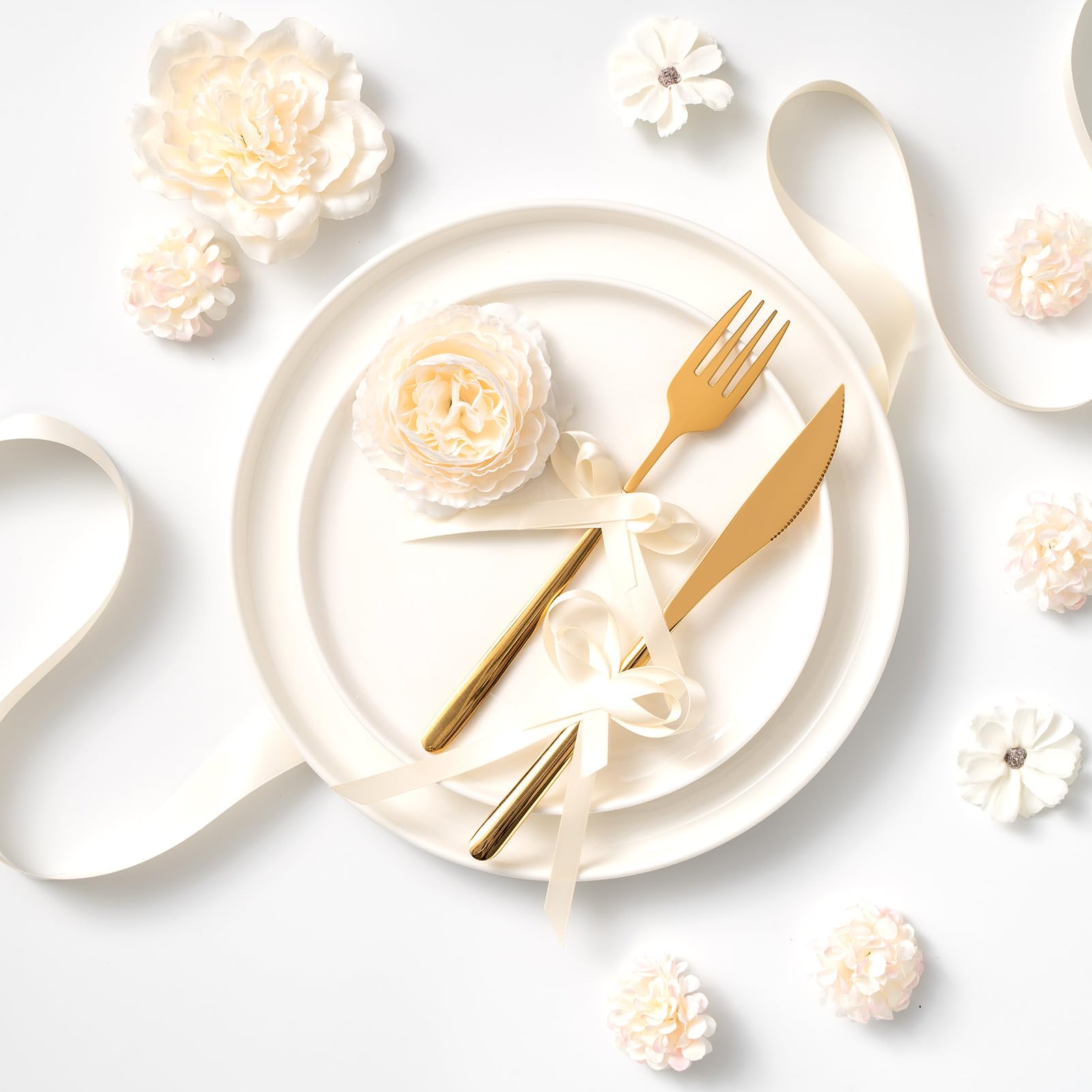 Grande Set Di Fiocchi Regalo Rossi Con Nastri. Fiocco Rosso Decorativo Con Nastro Rosso Orizzontale Isolato Su Bianco 12275209 - Foto 10