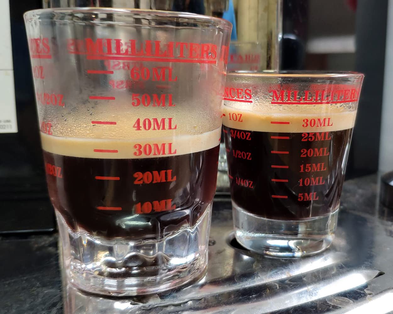 Taza medidora de 2 piezas de vaso de chupito con 4 tipos de escala de medición para líquido de pequeña cantidad (rojo, 2.3 fl oz) 7
