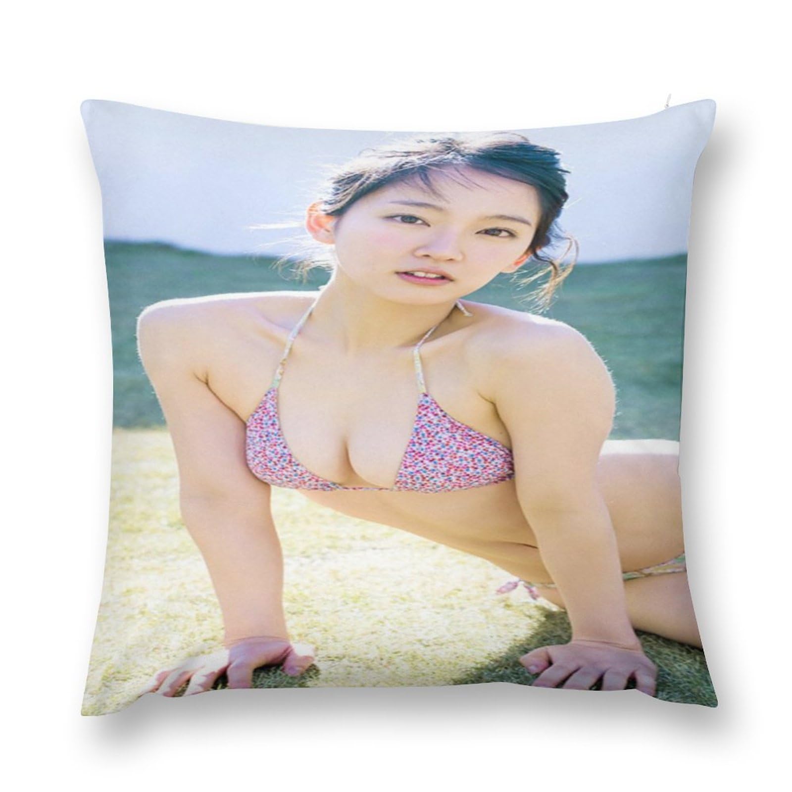 Amazon｜吉岡里帆 抱き枕カバー クッションカバー 枕カバー 可愛 萌え