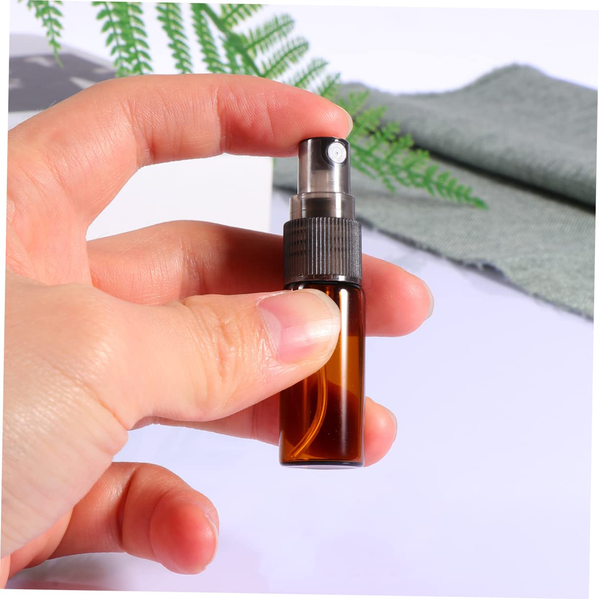 minkissy 30piezas Botellas Spray De Vidrio Color Marrón Para Perfume y Cuidado Piel Diseño Compacto y Reutilizable
