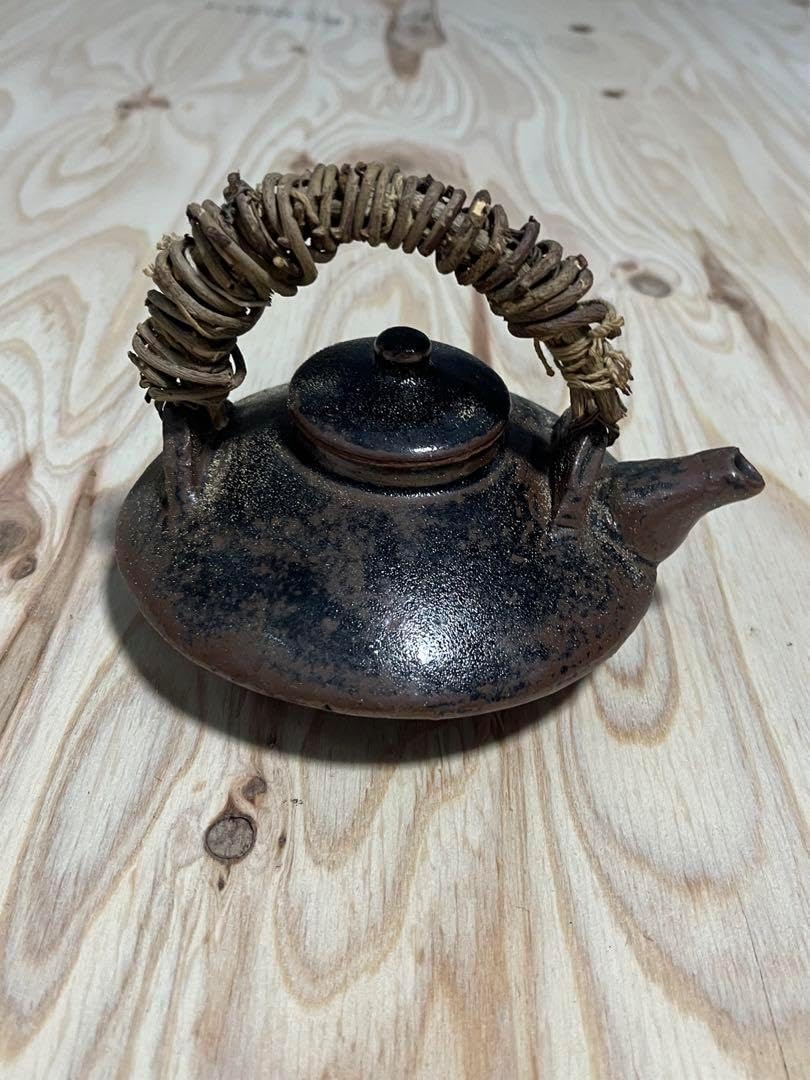 品南部鉄器 岩鋳 鉄製茶釜 五徳 湯沸かし 茶道具 長火鉢 未使用品 品南部鉄器 岩鋳 鉄製茶釜 五徳 湯沸かし 茶道具 長火鉢 未使用品