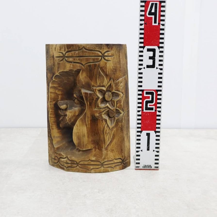 アイヌ　壁掛け　レリーフ アイヌ木彫り 壁掛けレリーフの通販 by CR-Z's shop｜ラクマ