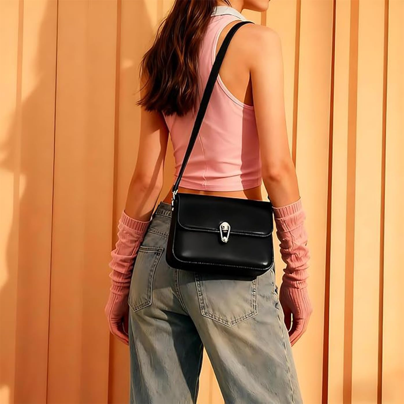 Small Leather Crossbody Shoulder Bag: Red Evening Purse Handbag Suitable for Evening Parties, Shopping and Daily Outings - Image 5