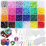 Paquete de relleno de perlas de planchado de 5 mm: en 24 colores con 2400 accesorios divertidos de Cica será el mejor regalo de artesanía para niños y días de fiesta. Con todos los accesorios que necesitas para crear puedes asegurarte de que los niños adorarán