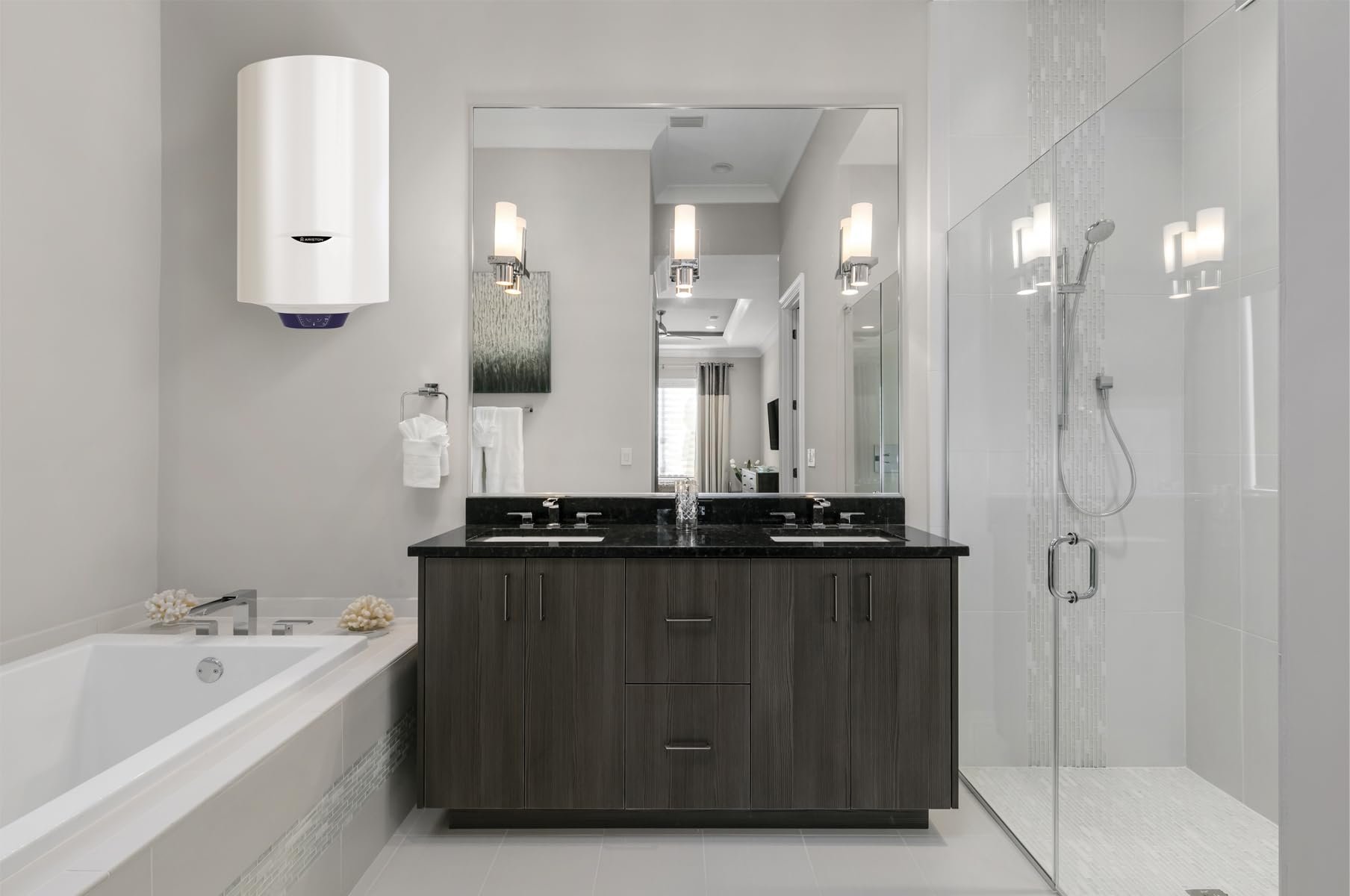 Ariston Blu 1 Eco - Scaldabagno Elettrico 50 Litri 45x47x55 (1,5K EU) Installazione Verticale - Boiler Elettrico con Funzione ECO Risparmio Energetico, 1500 Watt, Acciaio Smaltato, Classe Energetica B