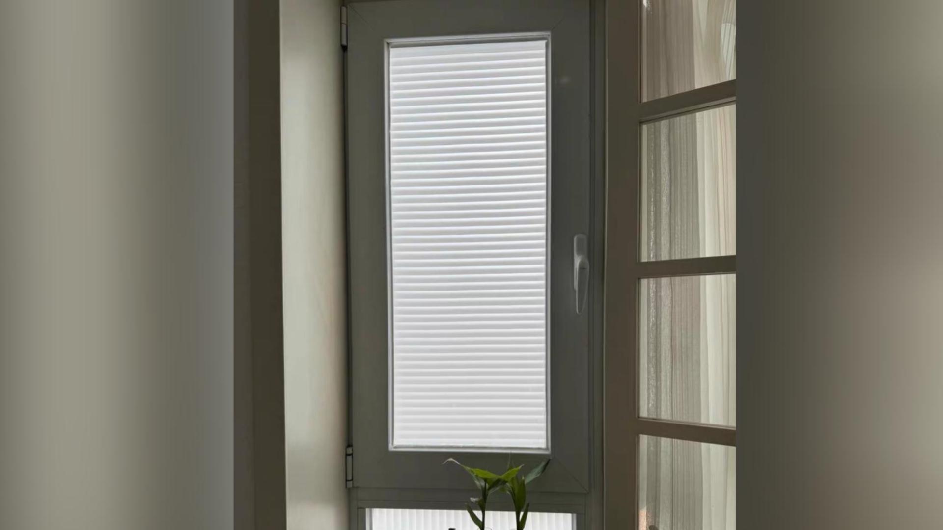 Película decorativa con patrón ciego para ventana 15.7 x 78.7 in miniatura 7