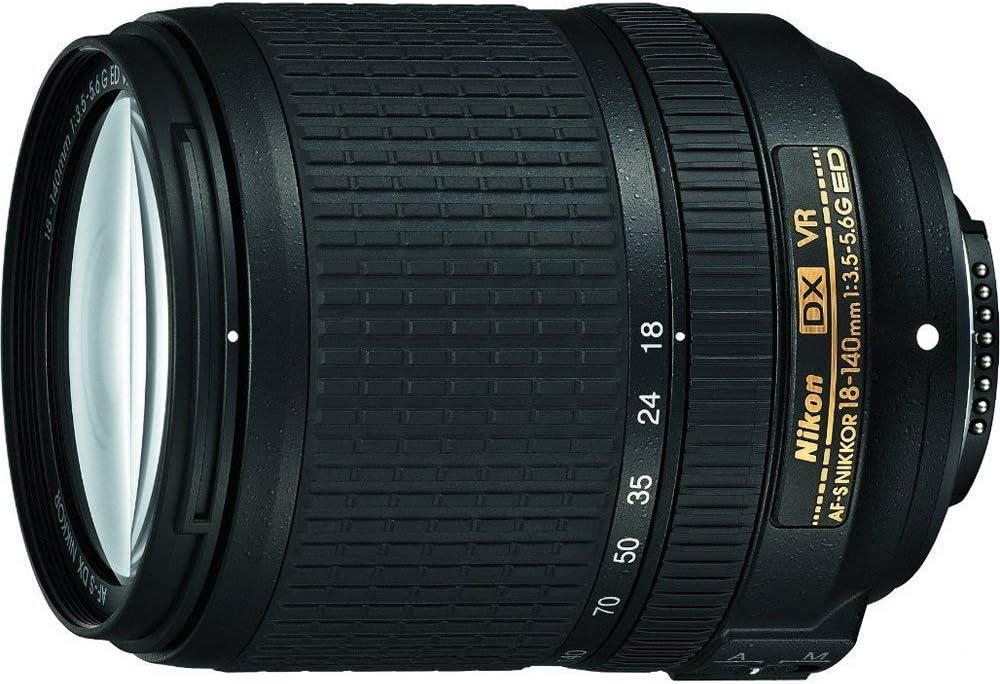 Nikon AF-S DX NIKKOR 18-140mm f/3.5-5.6G ED 振動低減ズームレンズ オートフォーカス付き Nikon DSLRカメラ用 (更新)