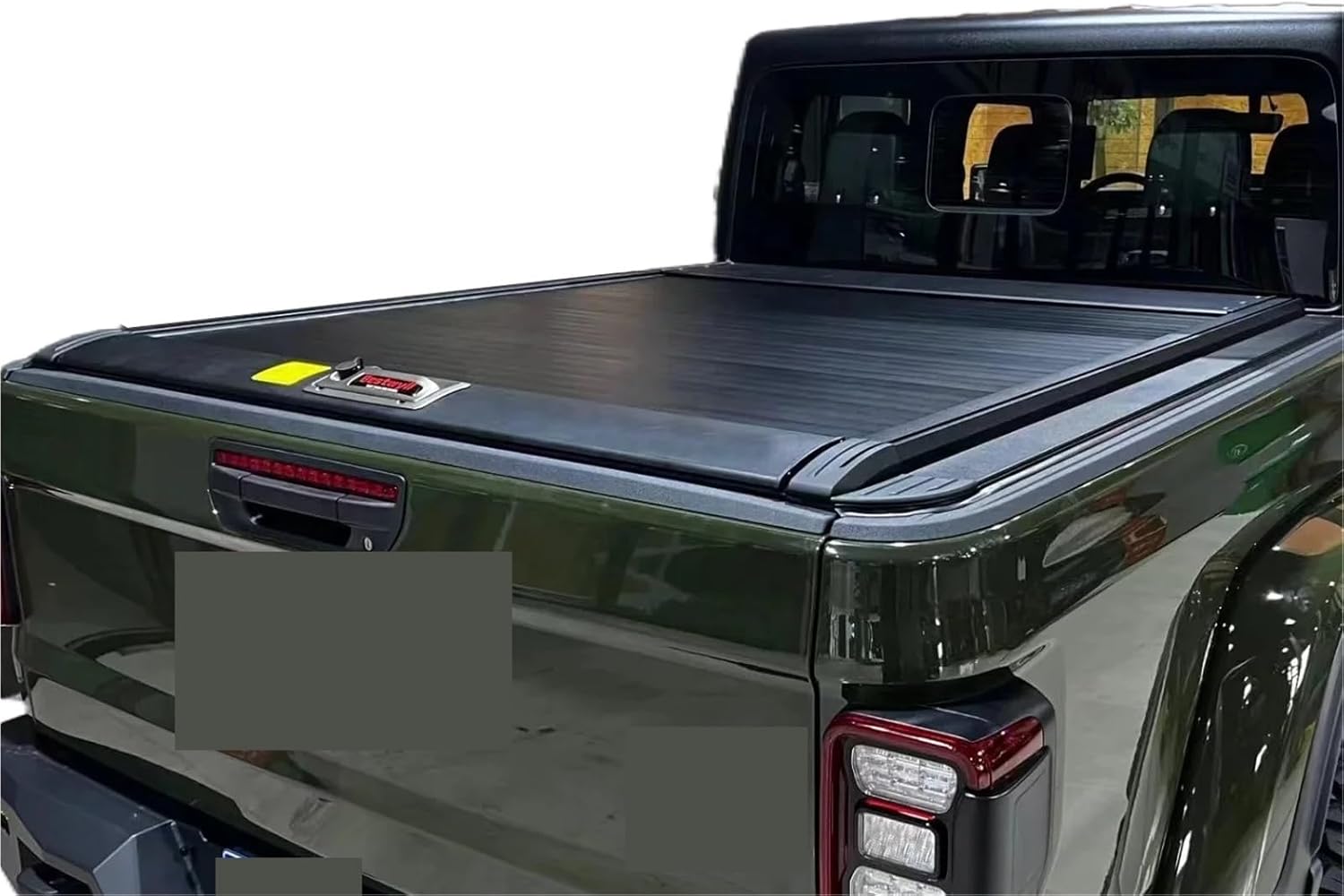 Manual Retractable Truck Bed Cover Pickup Roller Lid Compatible with LDV T60
