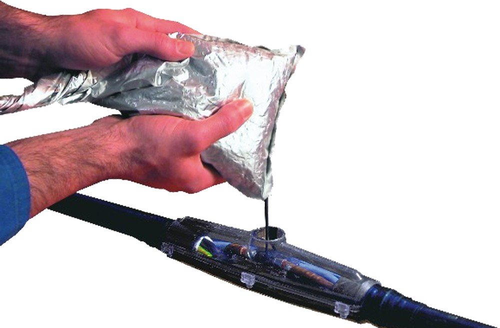 Cellpack 131867 M12/V/EG, Abzweigkasten mit Kunstharz Resinpal