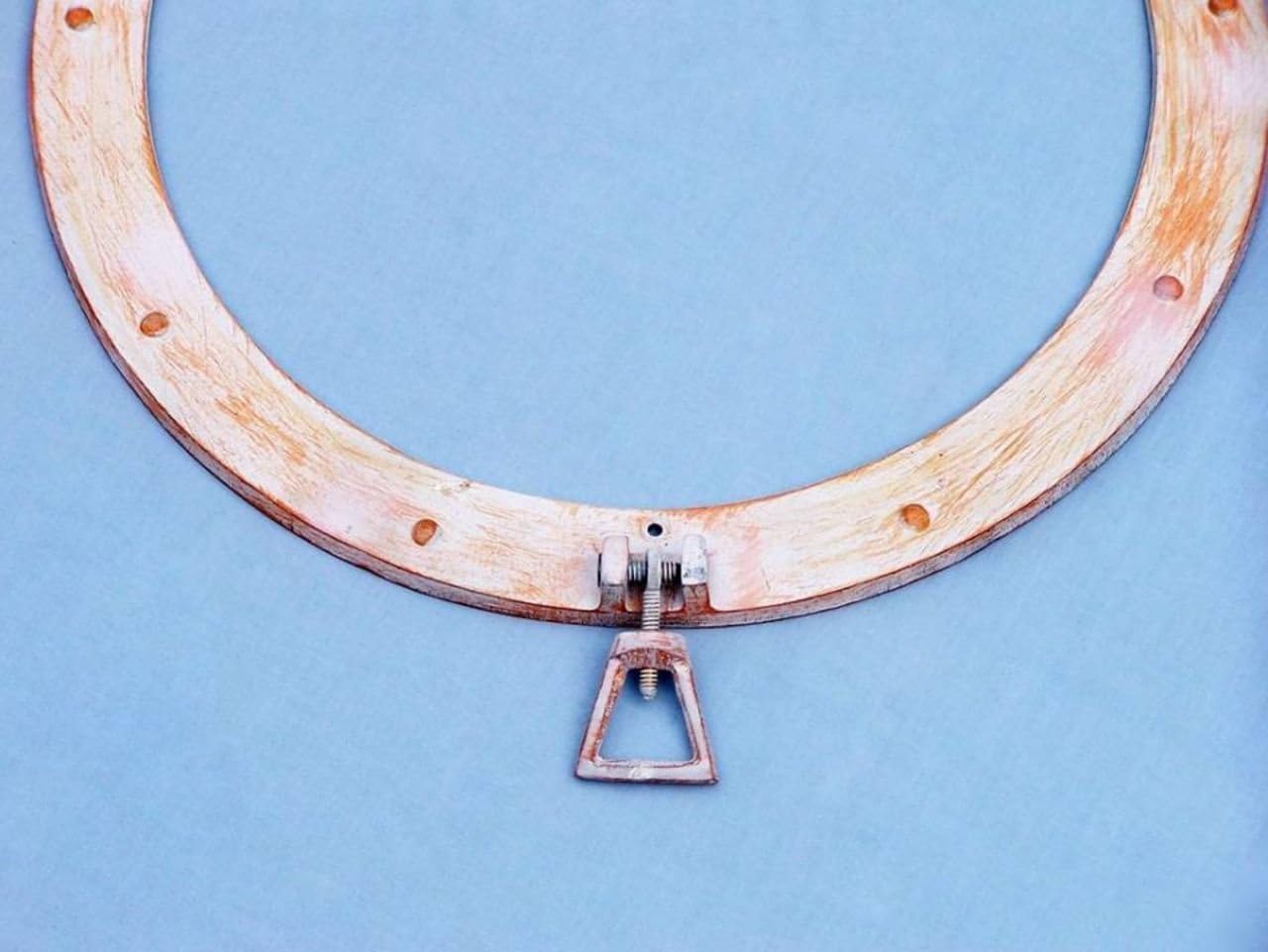 Hampton Nautical Rustic Aluminum Deluxe Class Decorative Ship Porthole Mirror, 15", White